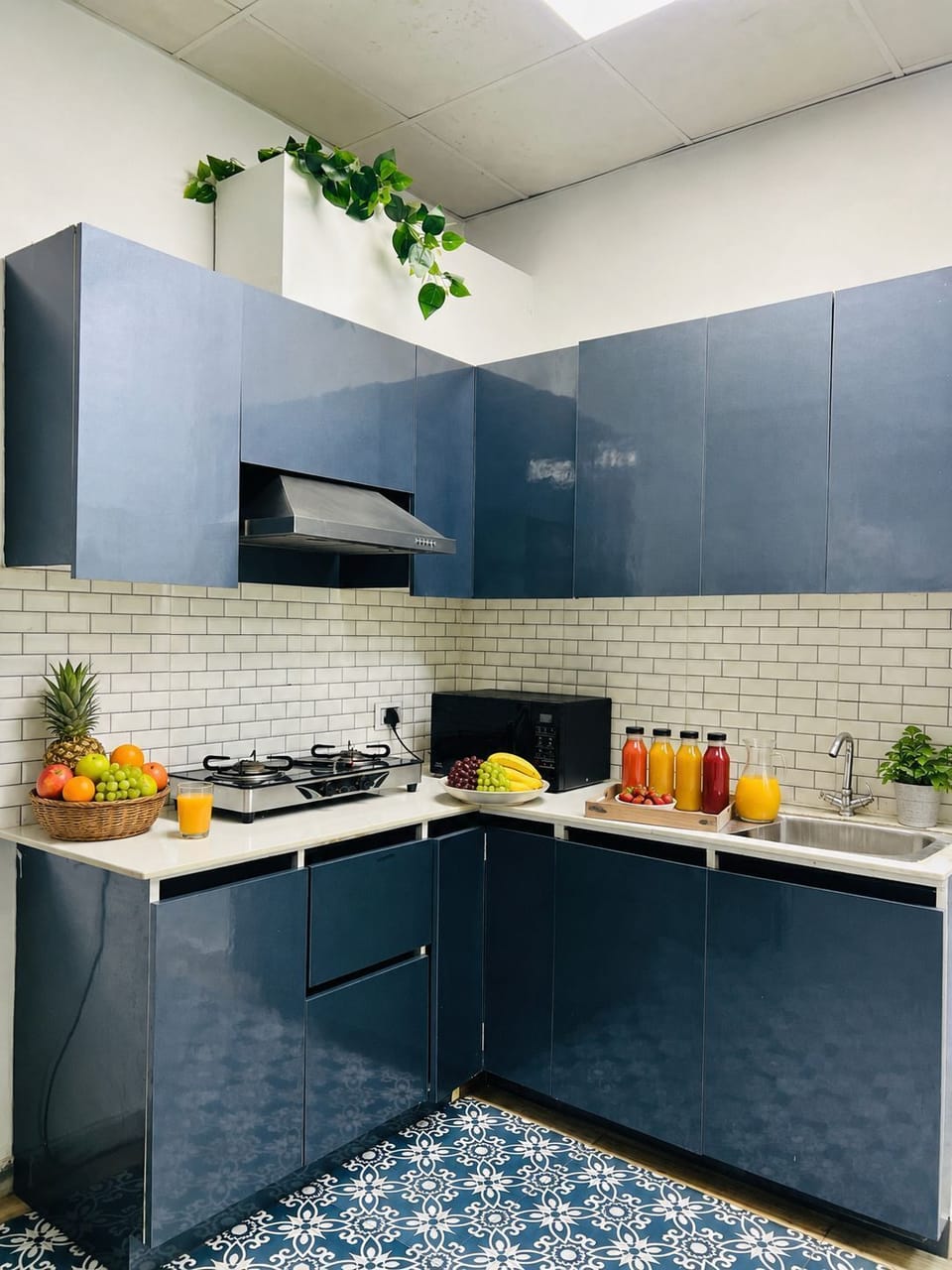 Standard Apartment, 1 Bedroom, Smoking, City View | Private kitchen | Fridge, microwave, coffee/tea maker, electric kettle