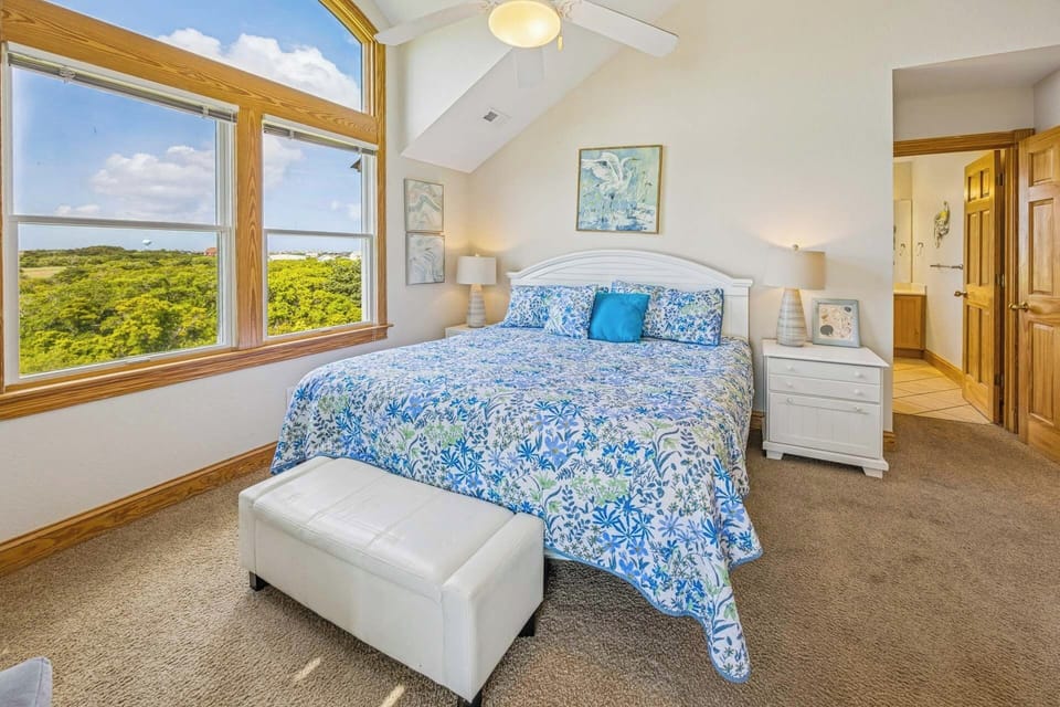 Surf or Sound Realty - 1032 - Sparrow's Treehouse - Bedroom 1 -2