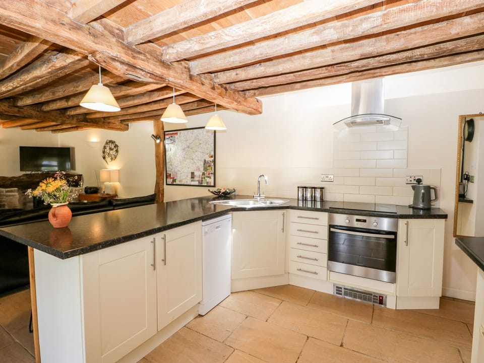 Fridge, dishwasher, electric kettle, toaster
