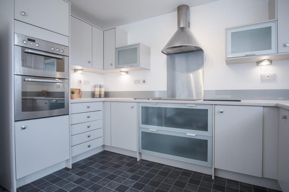 Maritime Quarter  - 2 Bedroom Apartment - SA1 Beach Front (Fisherman's Way) (1814)