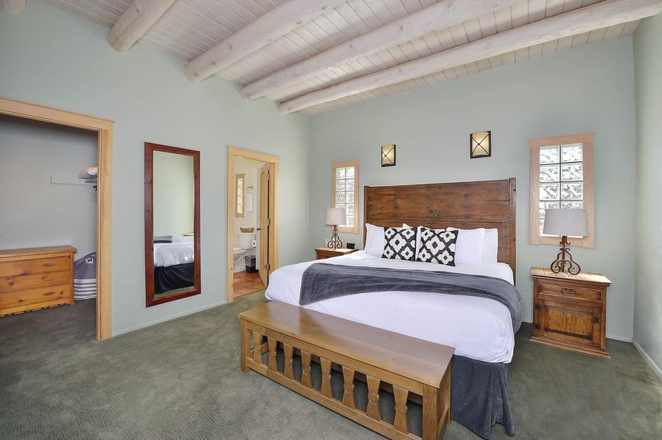 Unit 71 Master Bedroom (1)