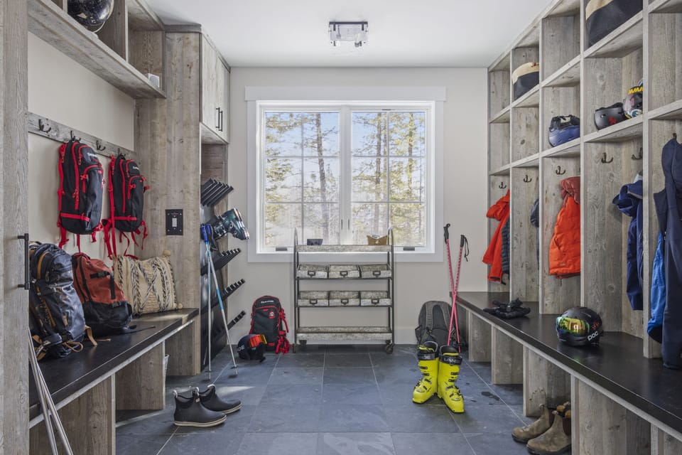 Boot / Mud Room