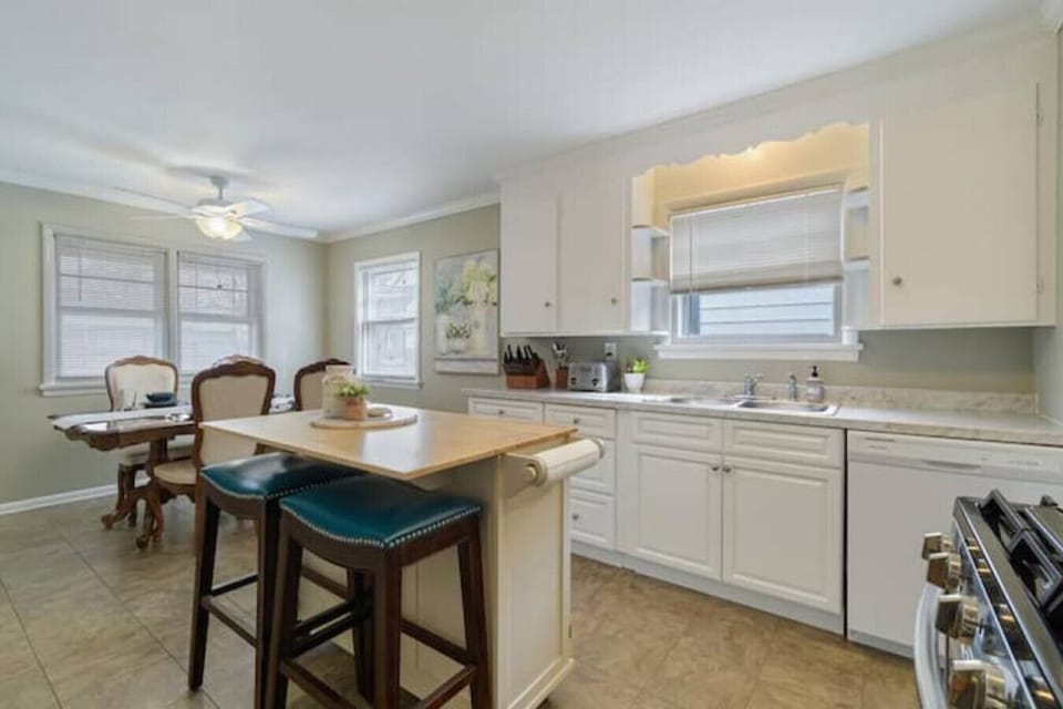 Additional seating at the island in the kitchen/dining room combo.