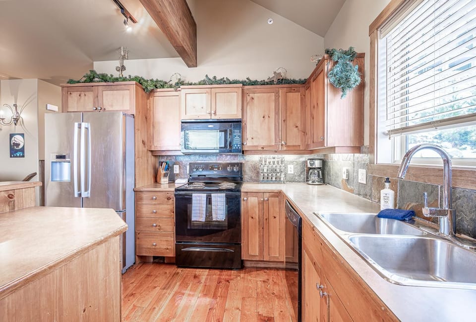 Duplex, 4 Bedrooms, Mountain View, Slope side (4 Bedrooms) | Miscellaneous