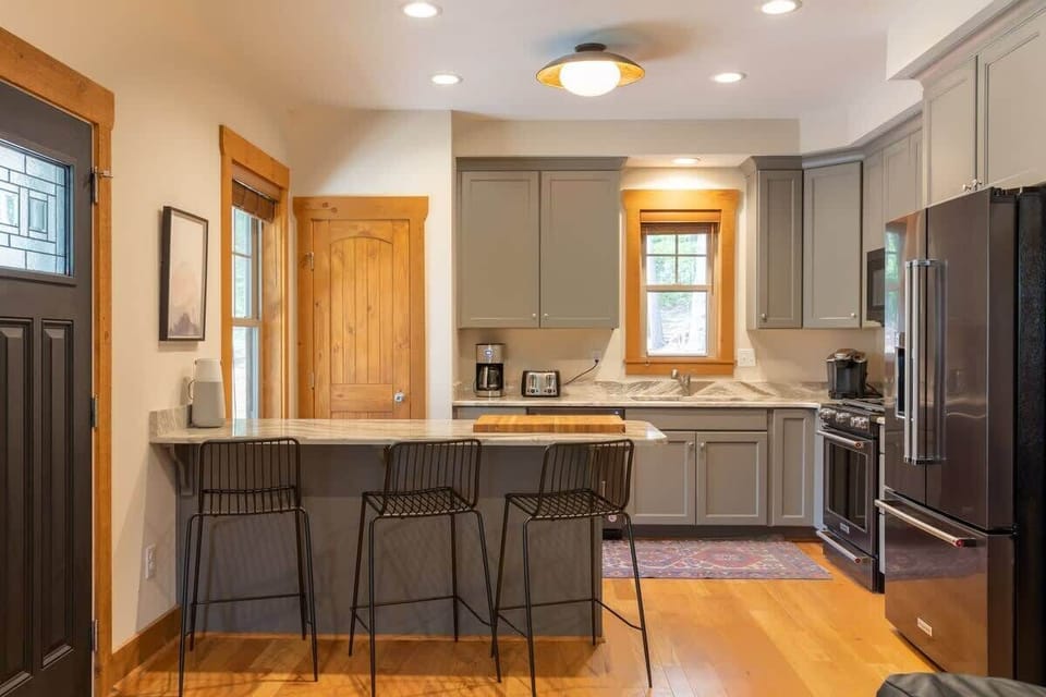 Cottage Kitchen