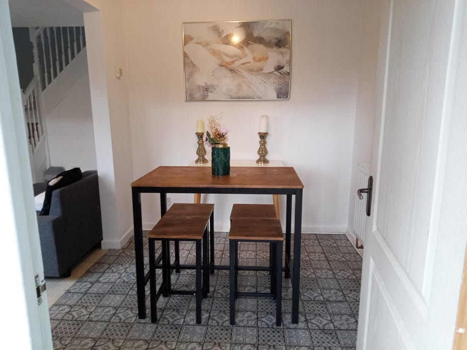House | Dining