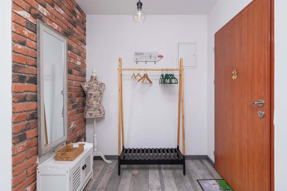 Hallway with mirror.