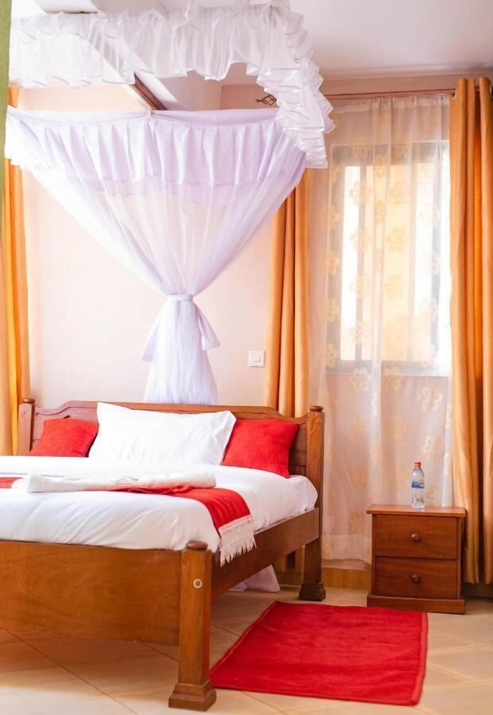 Standard Room | Blackout drapes, iron/ironing board, free WiFi, bed sheets