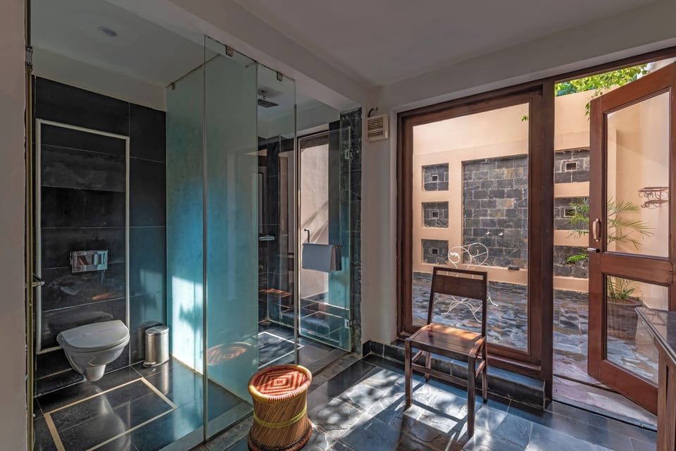 Royal Villa | Bathroom | Shower, designer toiletries, hair dryer, bathrobes