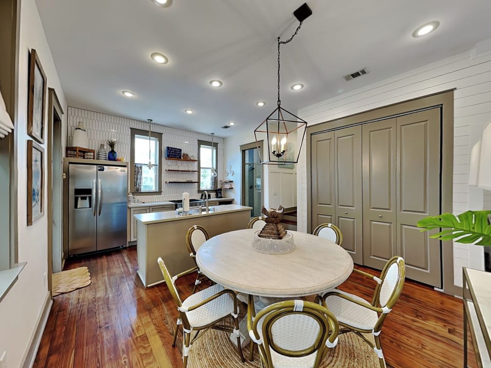 Dining Area - First Floor