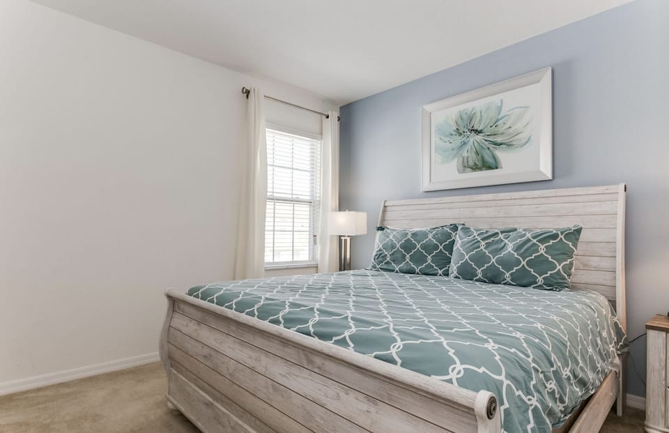 House, Multiple Bedrooms | 9 bedrooms, laptop workspace, WiFi (free)