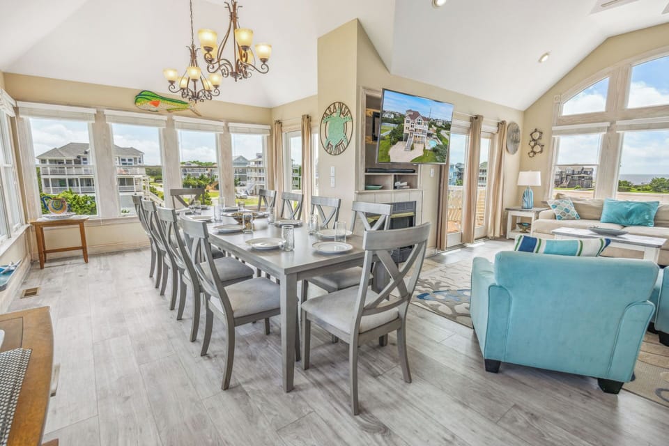 Surf or Sound Realty - 1037 - La Bella Vita - Dining Area -4