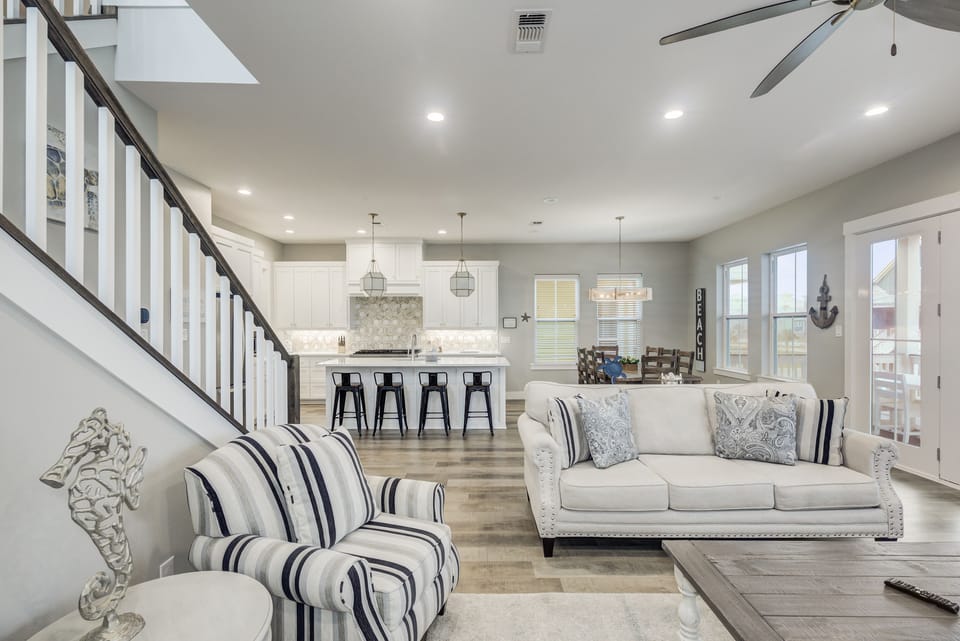 Main living room / family area, alternate view