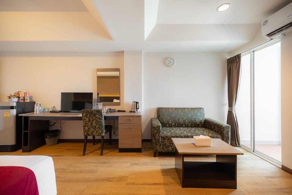 Minibar, desk, blackout drapes, free WiFi