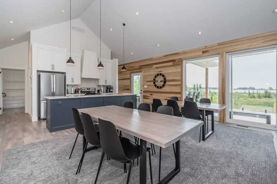 A view from the north east corner of the Great room. You can exit directly to the Kitchen Aid lounge and upper veranda directly from the living space. 