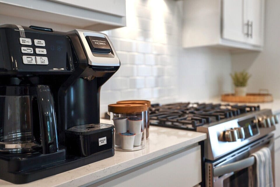 Our combo Keurig + drip coffee maker is perfect no matter how you take your coffee.