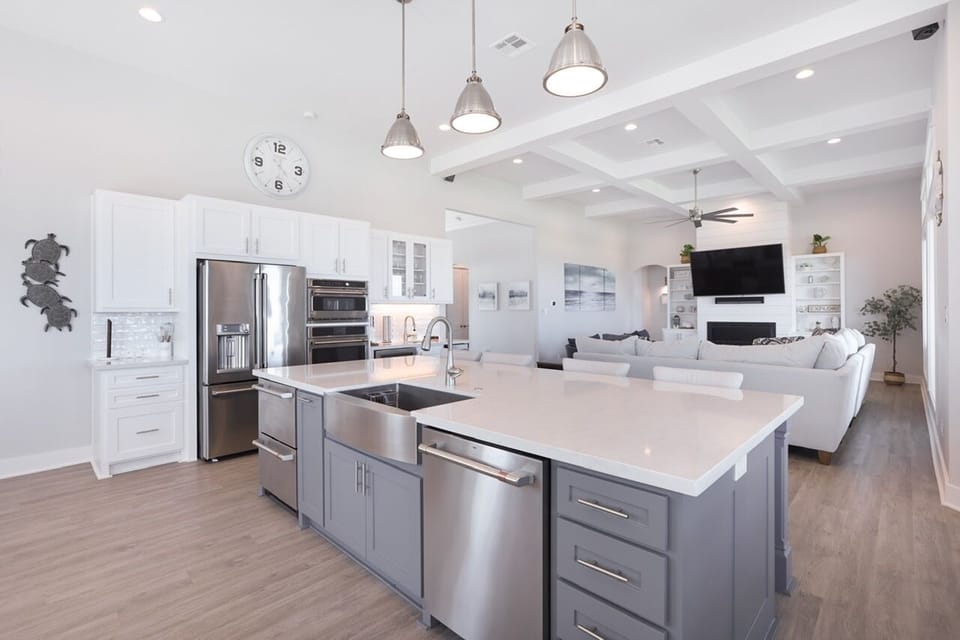 House, 3 Bedrooms | Private kitchen | Fridge, oven, coffee/tea maker, toaster