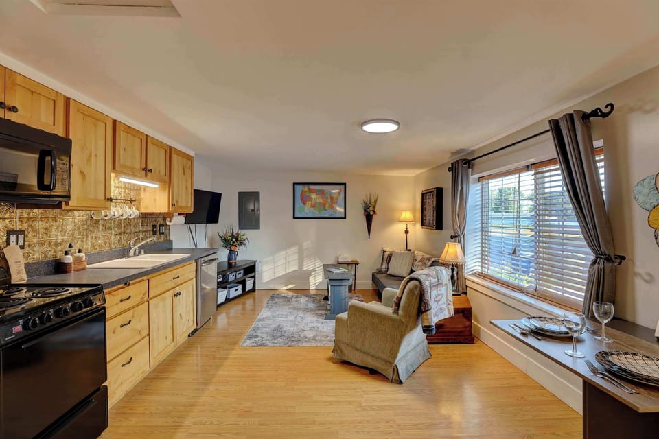 A bright open space connecting the kitchen and living area for easy living.