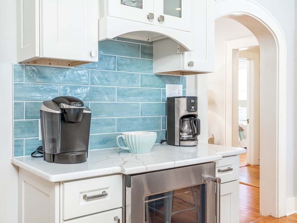 House, Multiple Beds, Kitchen, Garden View | Private kitchen | Fridge, microwave, oven, stovetop