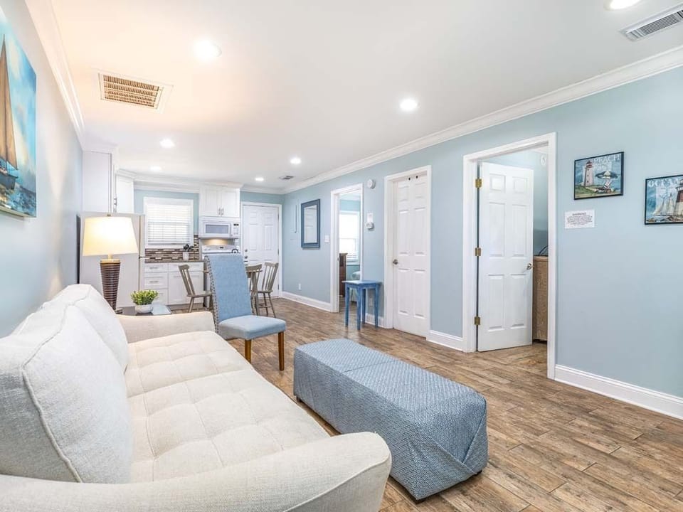 House, Multiple Beds, Kitchen, Partial Ocean View | Living area | TV