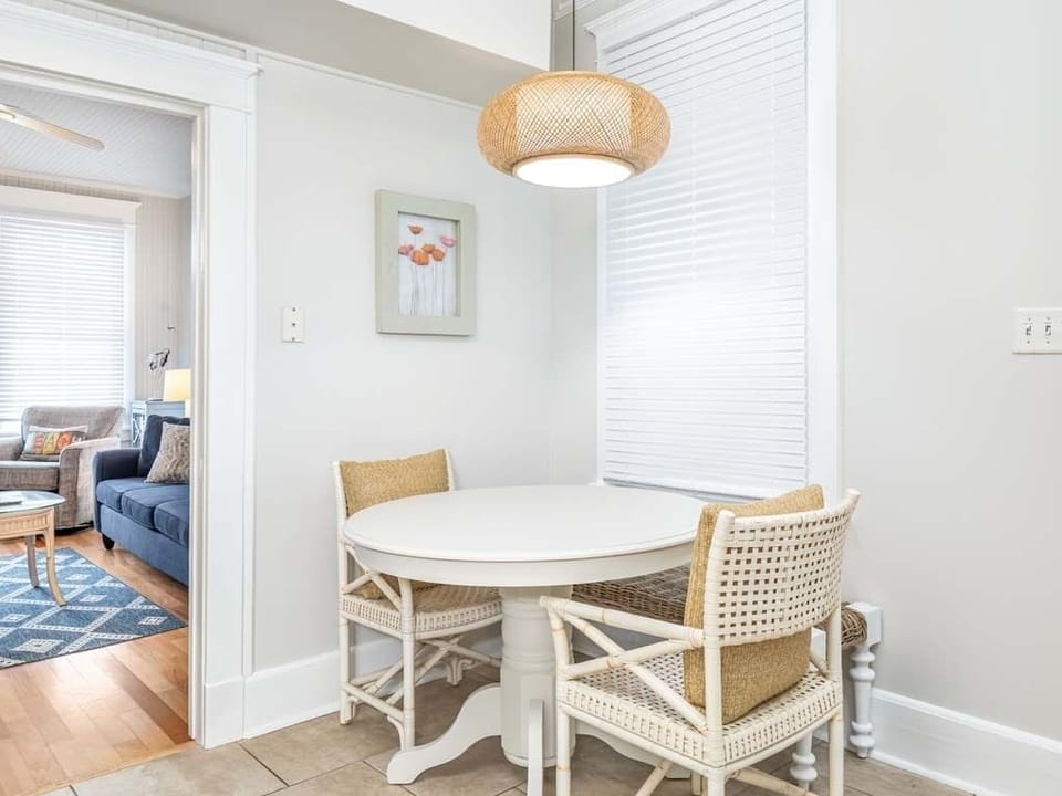 Condo, Multiple Beds, Kitchen, Garden View | Dining