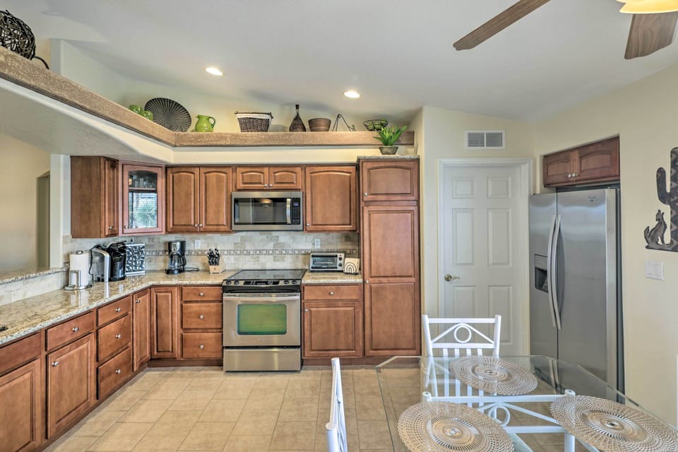 Kitchen | Dishware & Flatware | Blender