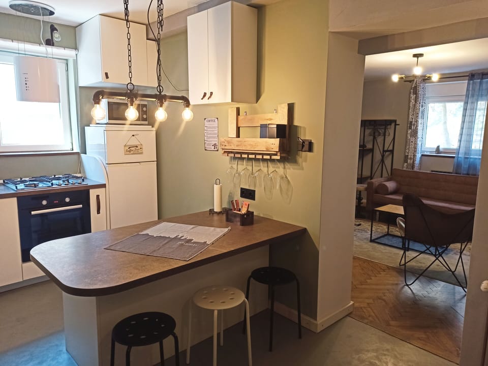 Fully equipped kitchen