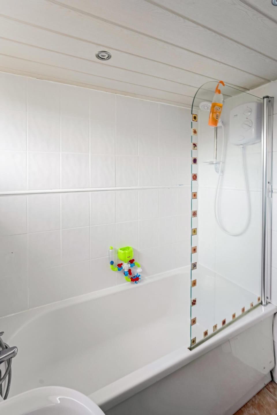 Centrally Situated 1 Bedroom House in Cumbernauld Cottage in Cumbernauld