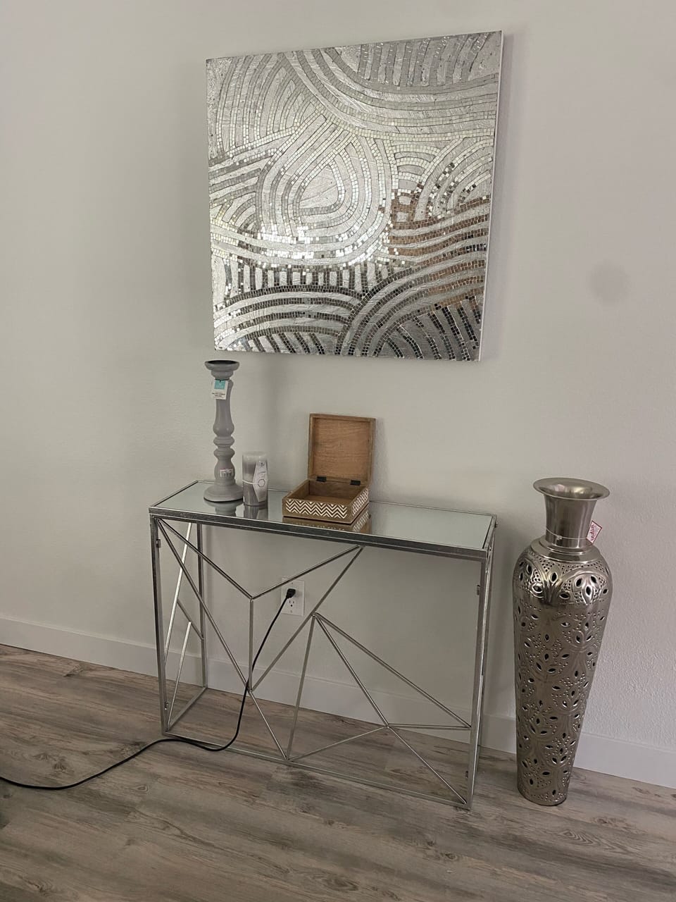Entry/living room