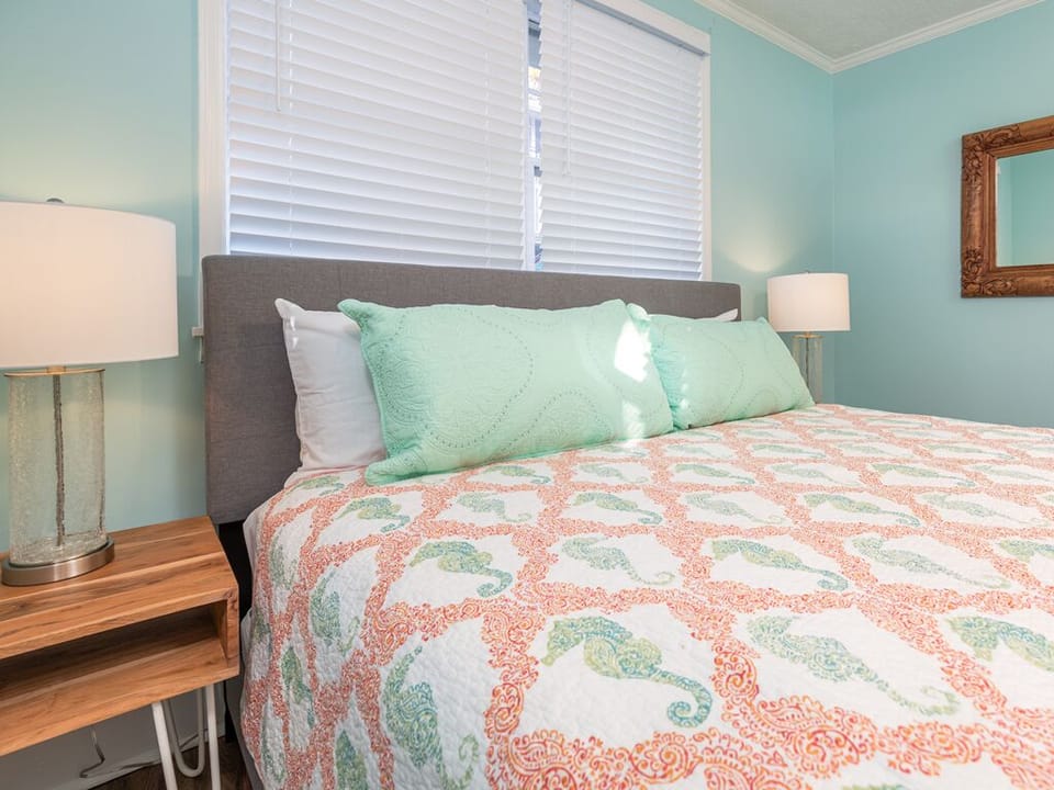 House, Multiple Beds, Kitchen, Beach View | 3 bedrooms, free WiFi, bed sheets