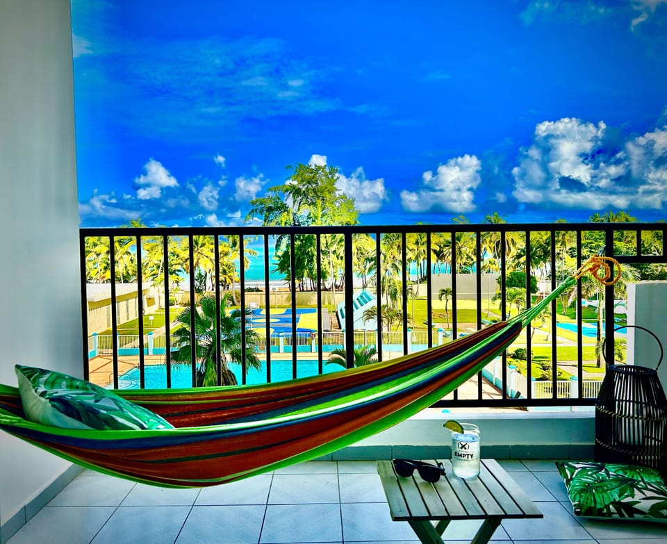 Beachfront Apartment with Direct Beach Access