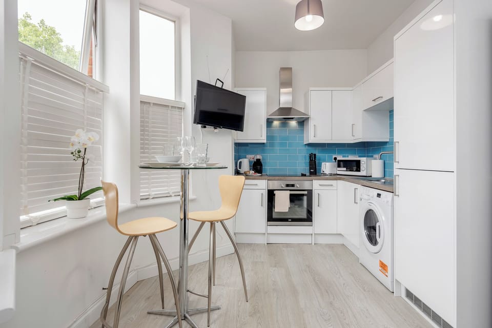 Apartment, 1 Bedroom | Private kitchen