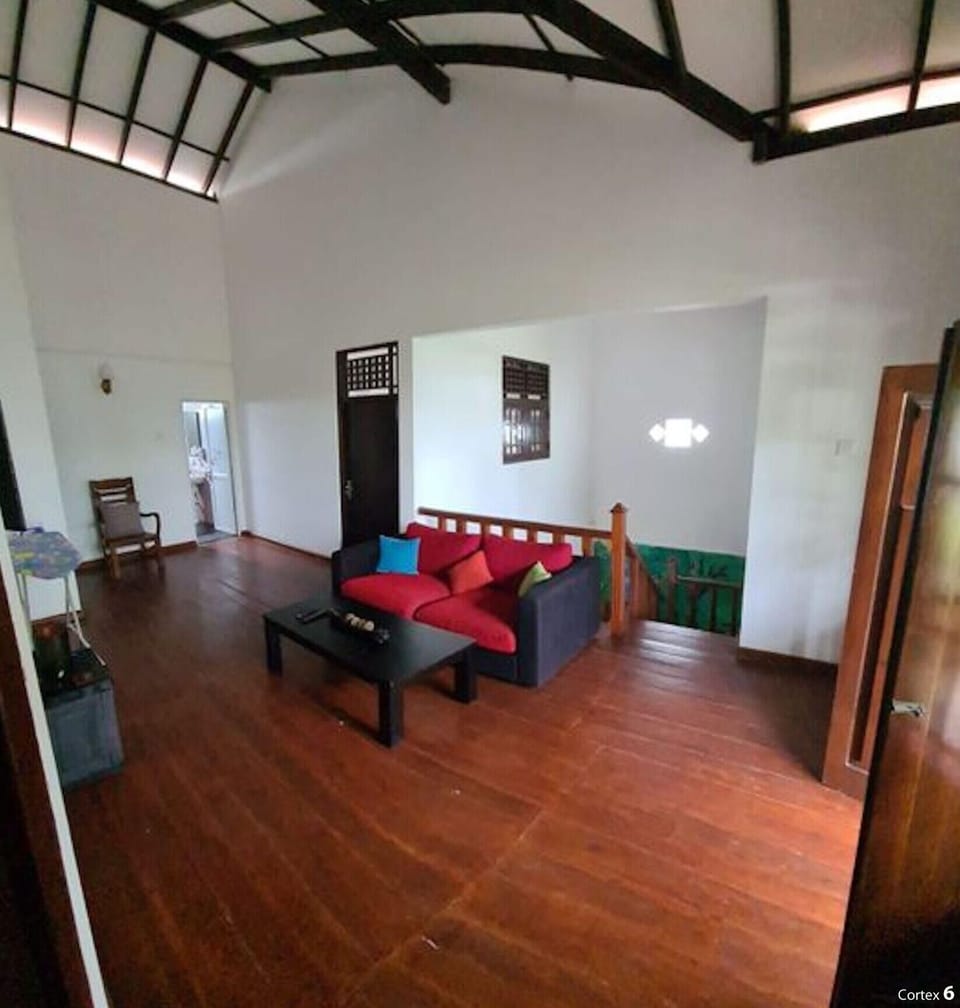 Shared Dormitory, 1 Bedroom, Balcony, Garden View | Living area