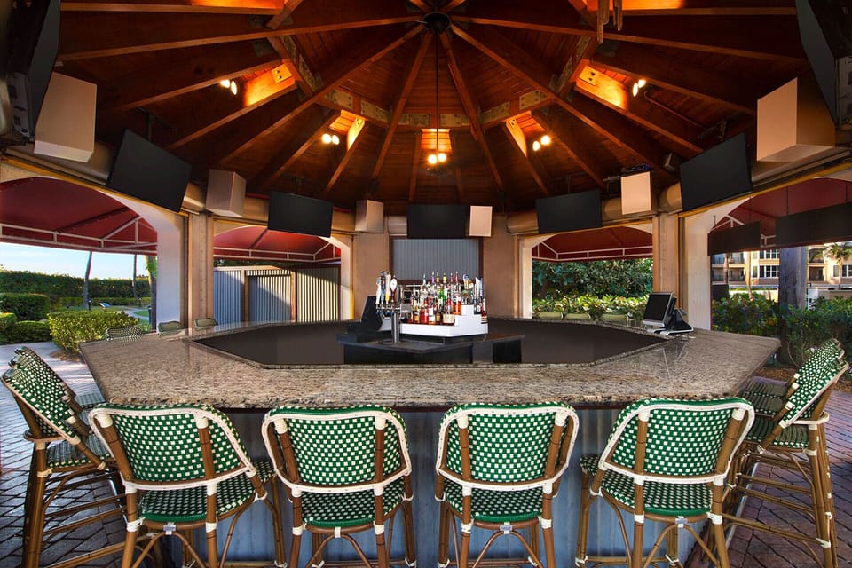 Poolside Bar