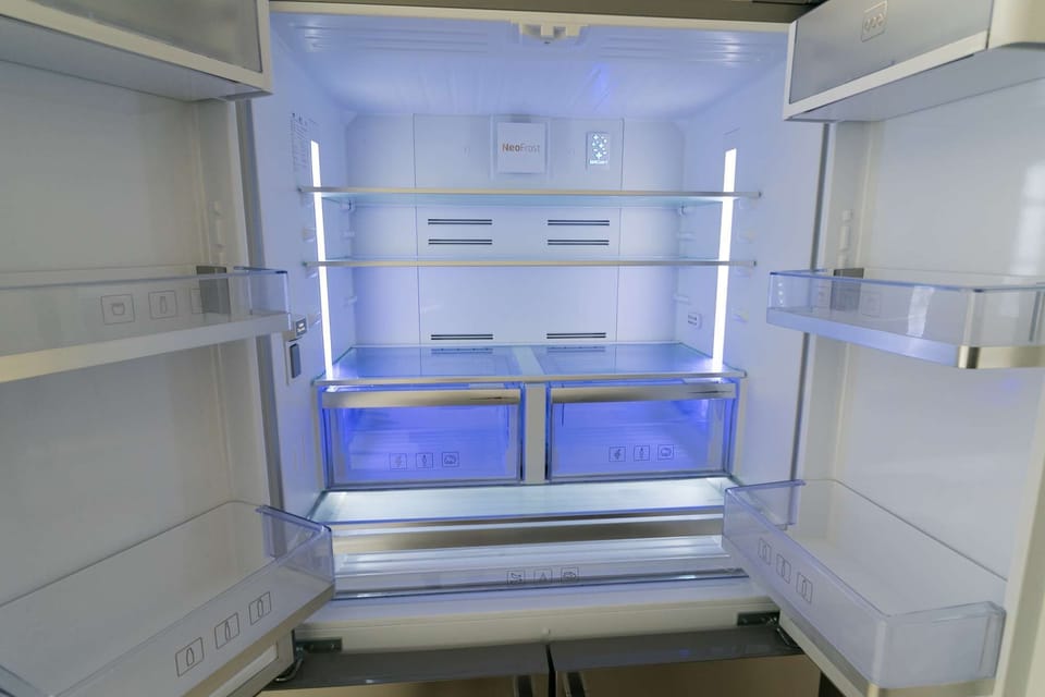 Second large American refrigerator