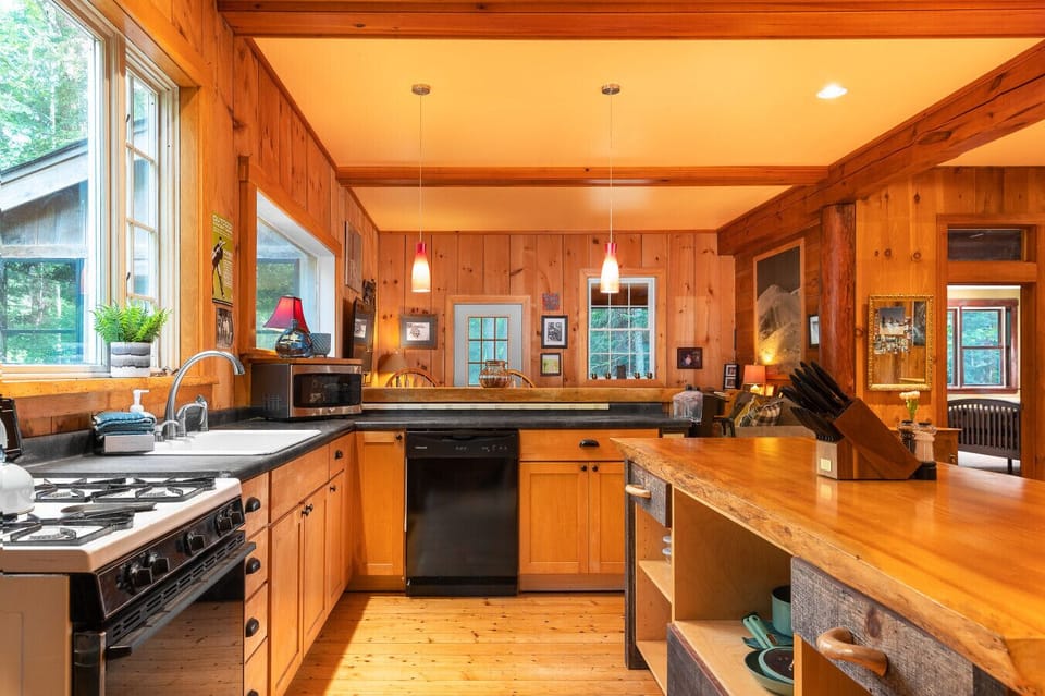 Cook up a storm in our well-equipped kitchen!