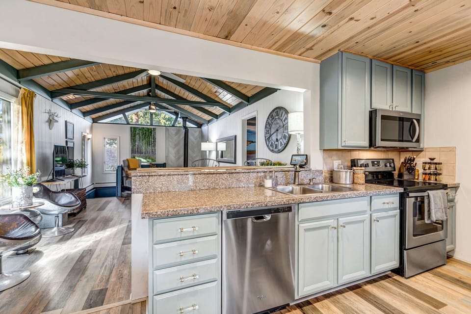 Gourmet Open Kitchen — Seamless flow between kitchen, dining, and living—cook, gather, and stay connected while the chef works their magic. 🍳✨