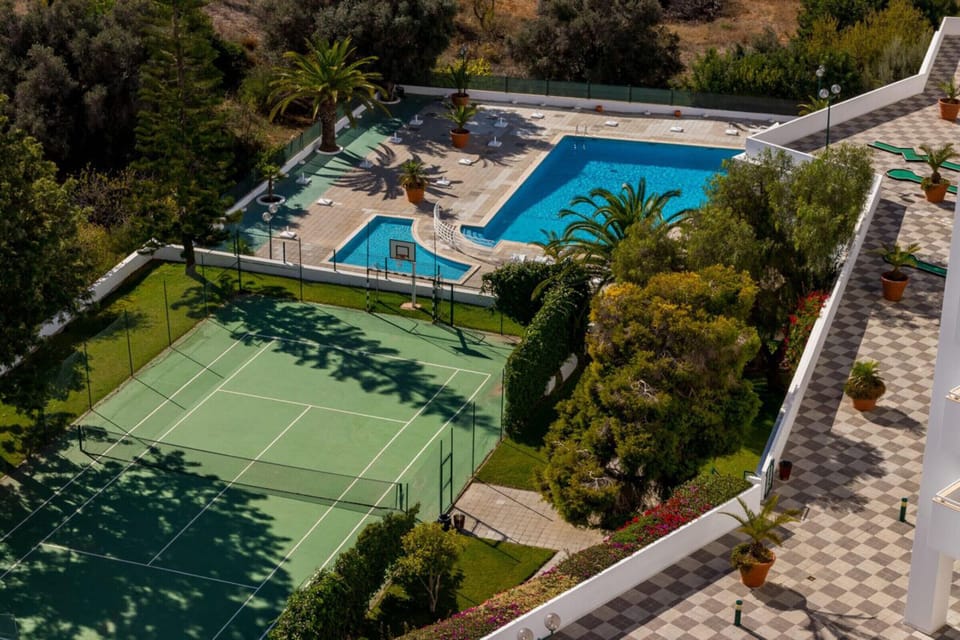 Sport court