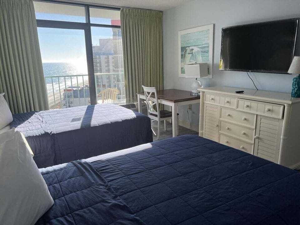 Room View with Wall Mounted TV