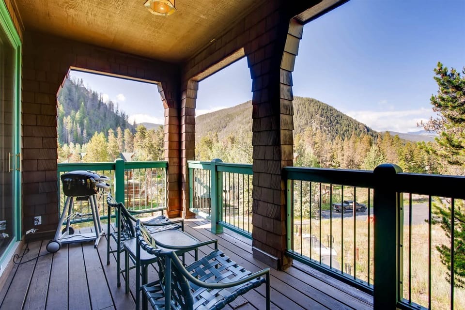 House (Soda Springs 3 Bedroom Townhome) | Exterior