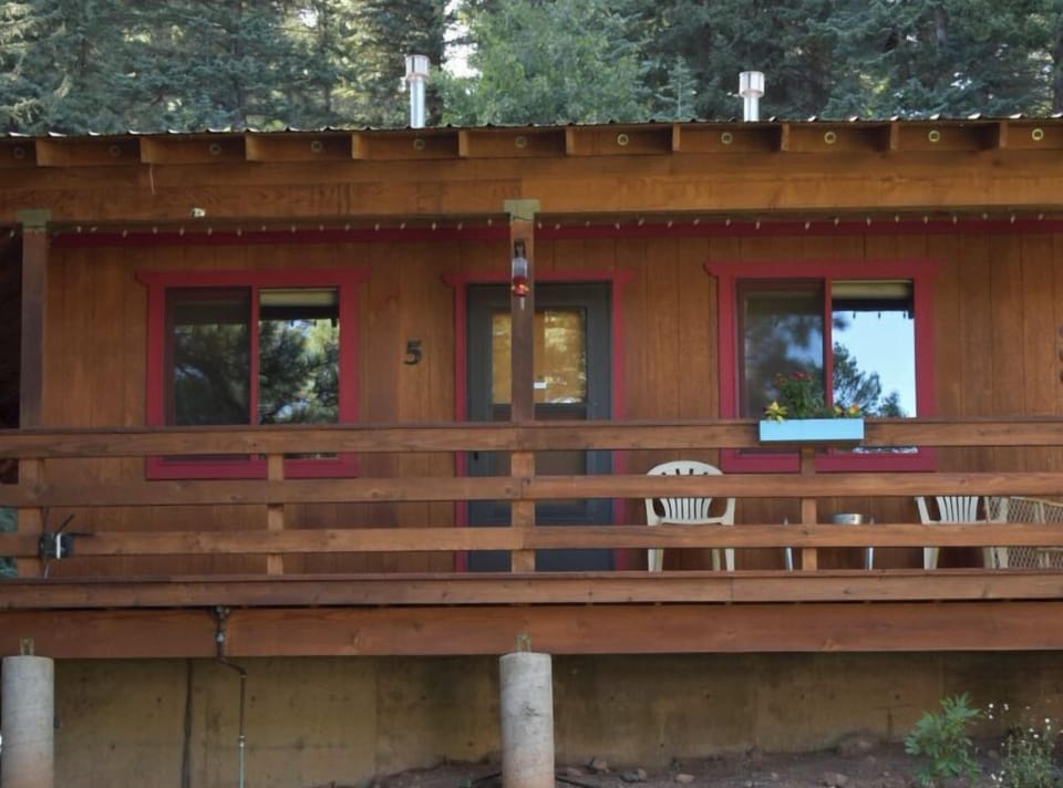 cabin5a