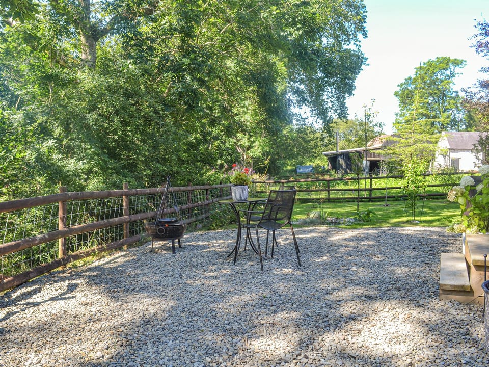 Outdoor area | Herdwick Hut, Llanddeusant, near Llangadog