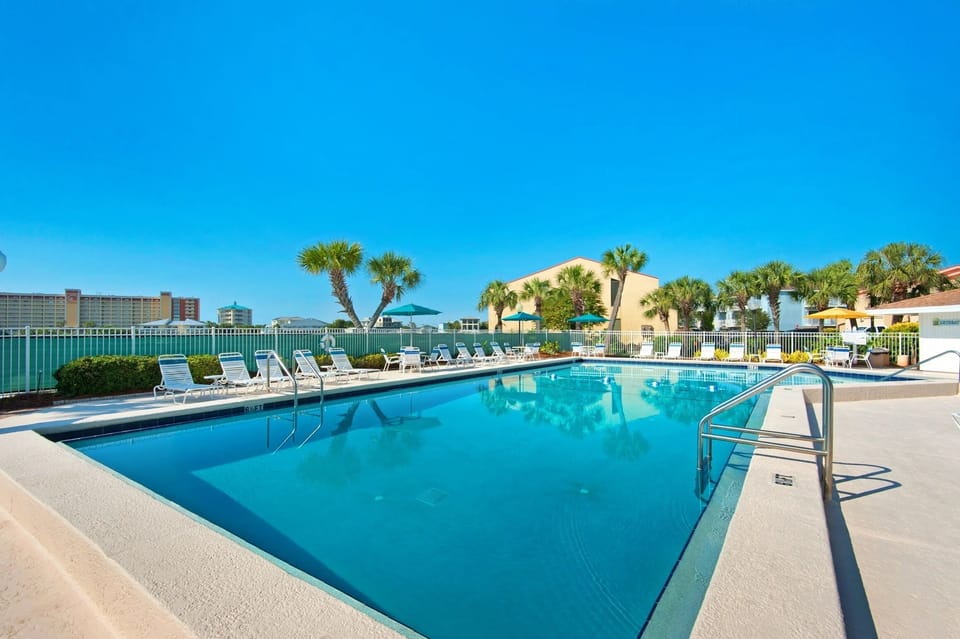 Another Shot of the Dolphin Point Pool