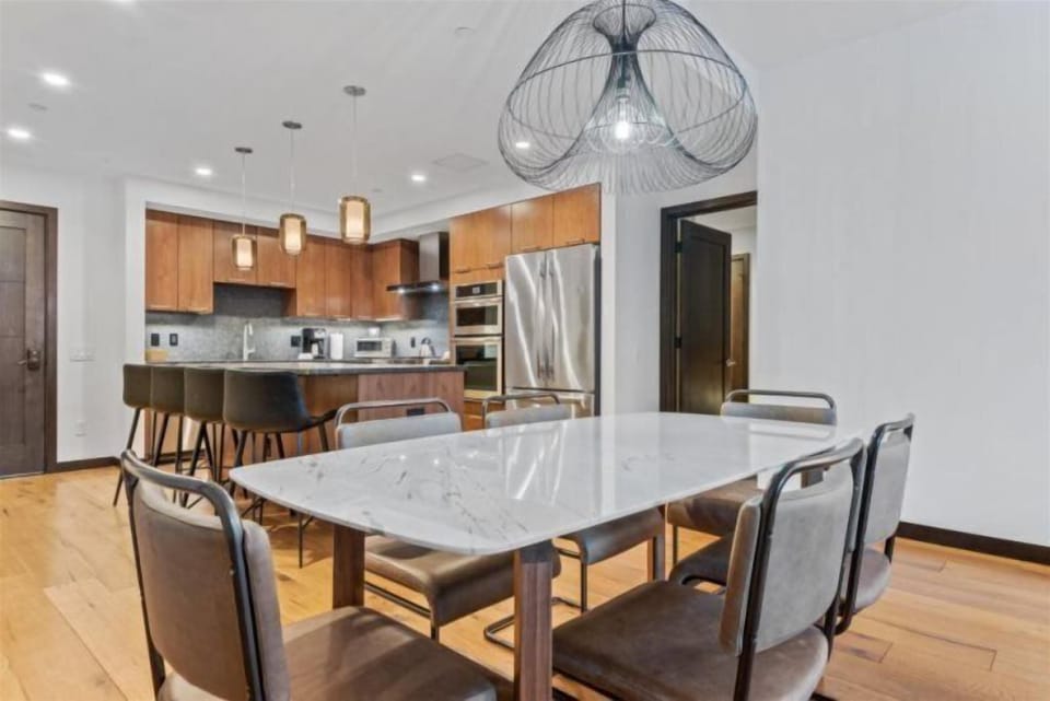 Condo (The Lion Vail 2 Bedroom) | Private kitchen | Cookware/dishes/utensils