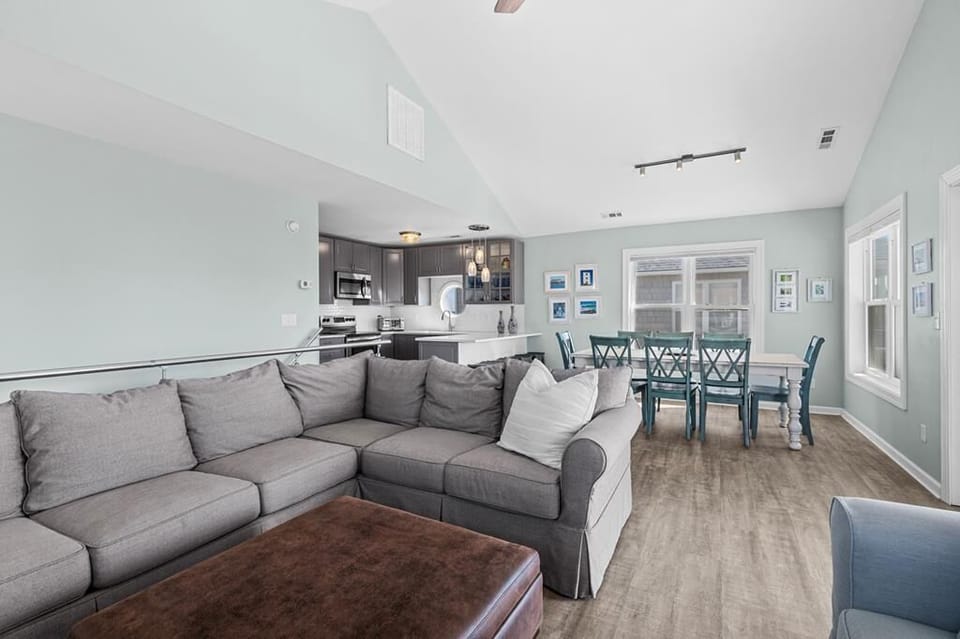 Living Area II