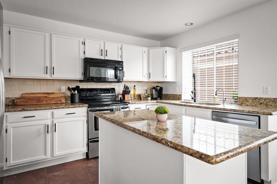 Fully stocked kitchen to meet all your cooking needs