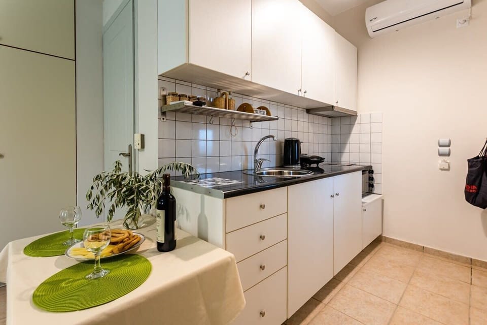 Let your cooking aspirations flourish in the fully stocked kitchen, where your inner chef takes center stage