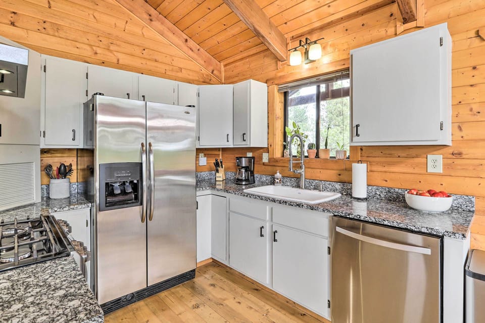 Kitchen | Cooking Basics Supplied