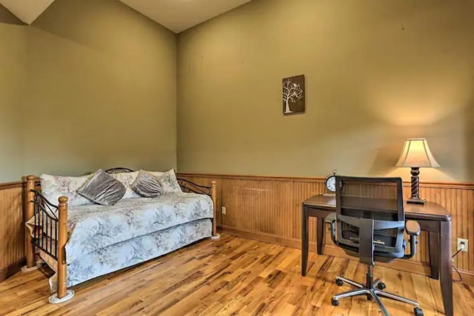 Office/Den Room