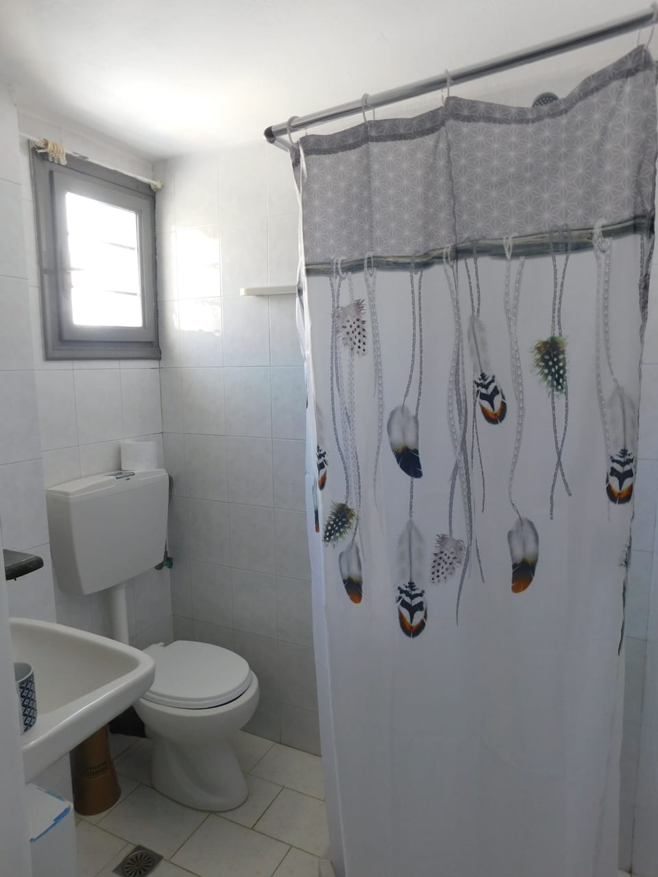 Deluxe Double Room, 1 Queen Bed, City View | Bathroom